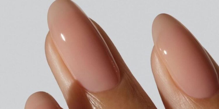 Soap Nails são a tendência minimalista que você vai adorar
