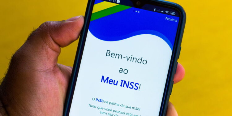 COMUNICADO 13º salário do INSS deverá ser pago no primeiro semestre de 2025!
