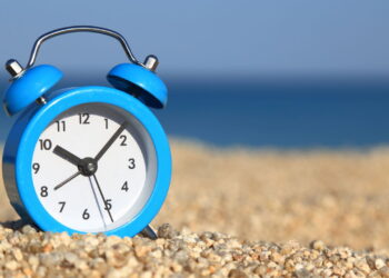 30/03 Começa o horário de verão nessas regiões