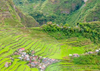 Essa cidade é conhecida como a oitava maravilha do mundo por suas plantações de arroz