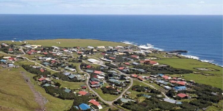Conheça a cidade mais isolada do planeta com mais de 2.400 km de qualquer outro pedaço de terra habitada