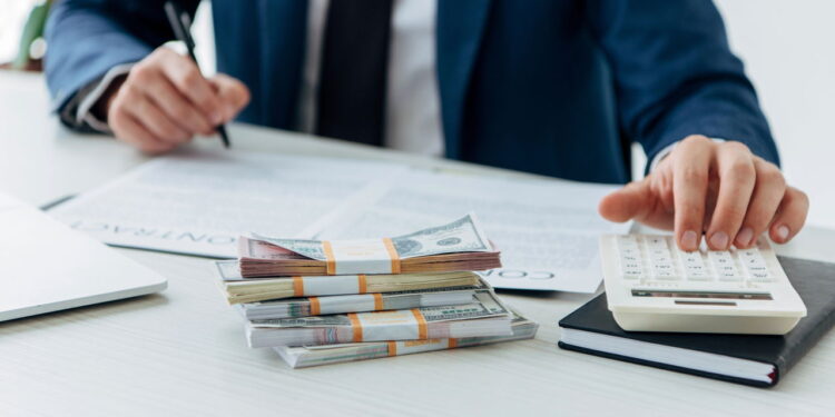 O impacto do novo cálculo do salário mínimo no Brasil