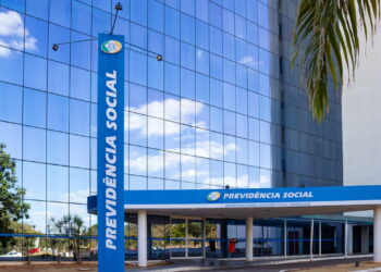 Governo anuncia datas do novo calendário do 13º salário do INSS