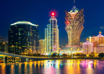 Cidade eleita ser a maior polo de cassinos do mundo ganhando de Las Vegas