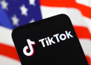 Amazon apresenta proposta para aquisição do TikTok nos Estados Unidos
