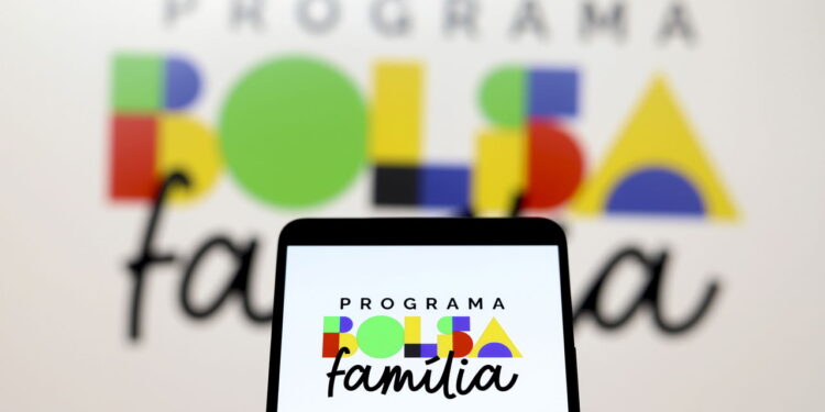 Confira o calendário de pagamentos do Bolsa Família em 2025