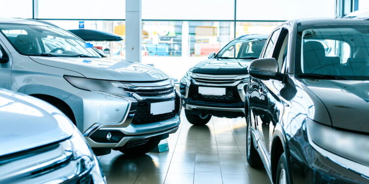 Conheça os carros de alto padrão com o maior número de vendas do trimestre