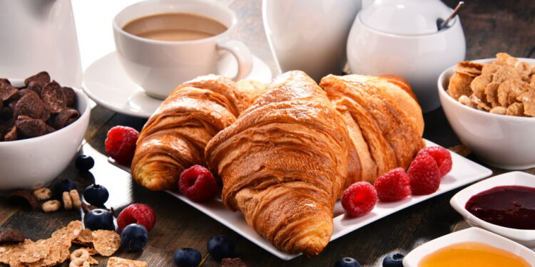 Descubra como transformar o croissant em uma escolha nutritiva e irresistível