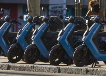 Mercado de motocicletas elétricas ultrapassam 100% de vendas em 2025