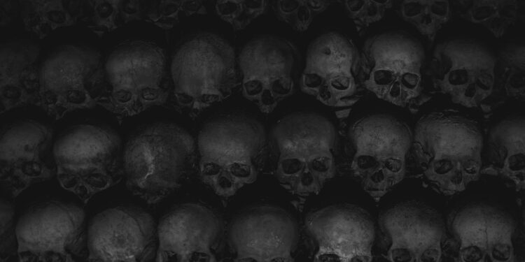 Os 3 melhores filmes de terror da Netflix em 2025 para você ver agora
