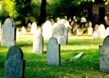 Você moraria em uma cidade com mais túmulos do que habitantes?