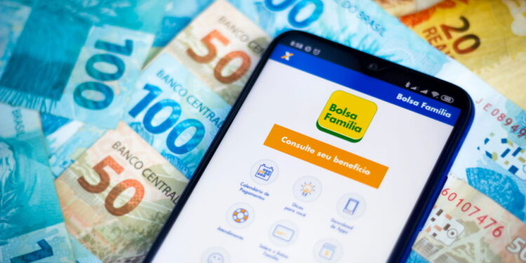 Divulgados os horários de pagamento do Bolsa Família de maio