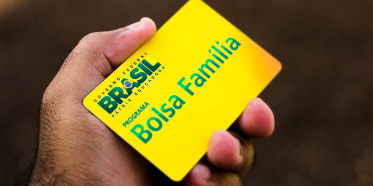 Divulgado pelo governo as datas de pagamento do Bolsa Família em maio de 2025