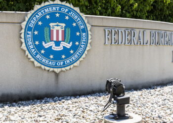 FBI alerta para novo golpe que está enganando usuários de celular
