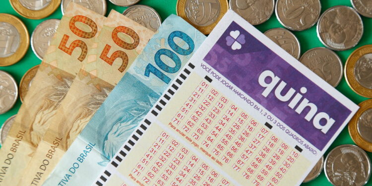 Santos tem novo milionário! Veja como um sorteio da Quina mudou uma vida