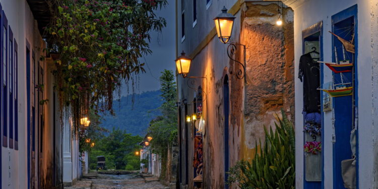 Paraíso escondido no litoral carioca que encanta visitantes