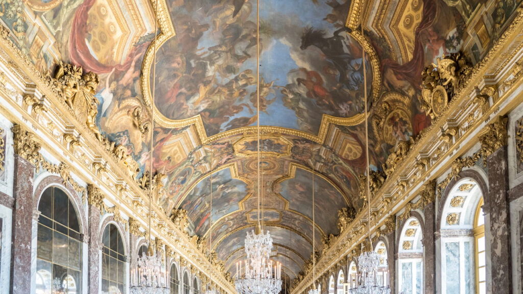 O palácio francês mais luxuoso esconde histórias chocantes