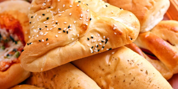 Como fazer o salgado de frango mais saboroso do mundo