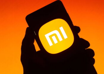 Xiaomi aposta em novo dobrável compacto para enfrentar o Z Flip 7 com inovação e desempenho