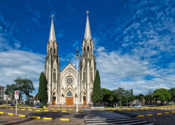 A cidade escondida em SP que está conquistando os turistas com sua beleza