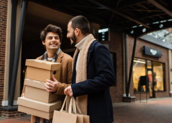 Vem ver como caixas de sapato podem deixar sua casa organizada