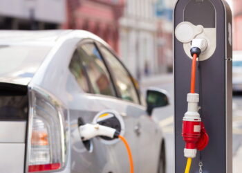 Fabricante chinesa desembarca no Brasil com carro elétrico acessível custando menos de R$ 100 mil