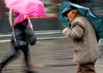 Nova frente fria traz alerta do Inmet e preocupa moradores em 50 cidades