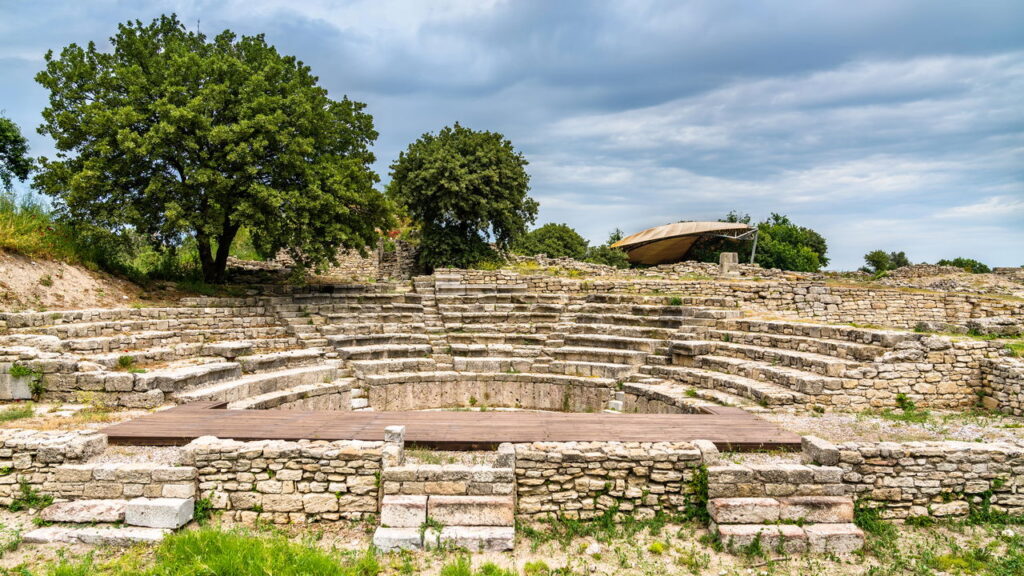 Esses destinos históricos já eram populares há milênios