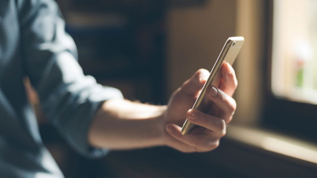 Estudo revela efeito preocupante das redes nos jovens