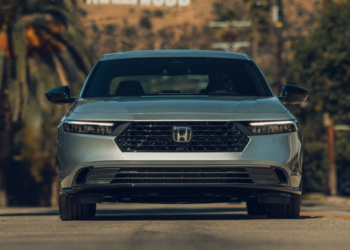 Esses modelos surpreenderam em 2025 e lideram a lista dos melhores carros do ano