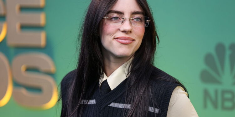 Ela já foi uma pequena compositora e agora ela é uma das maiores cantoras da década