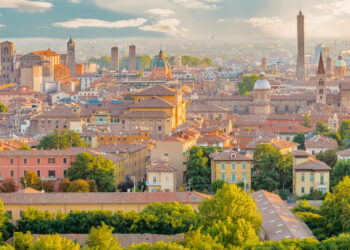 A cidade italiana que está surpreendendo o mundo com sua qualidade de vida