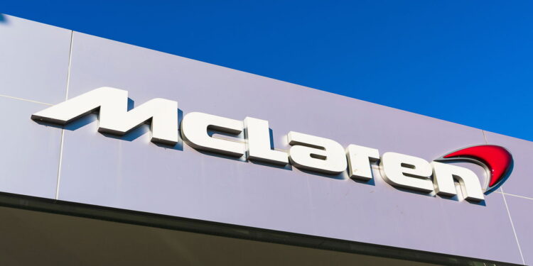 McLaren lança o hipercarro mais exclusivo e interativo da década