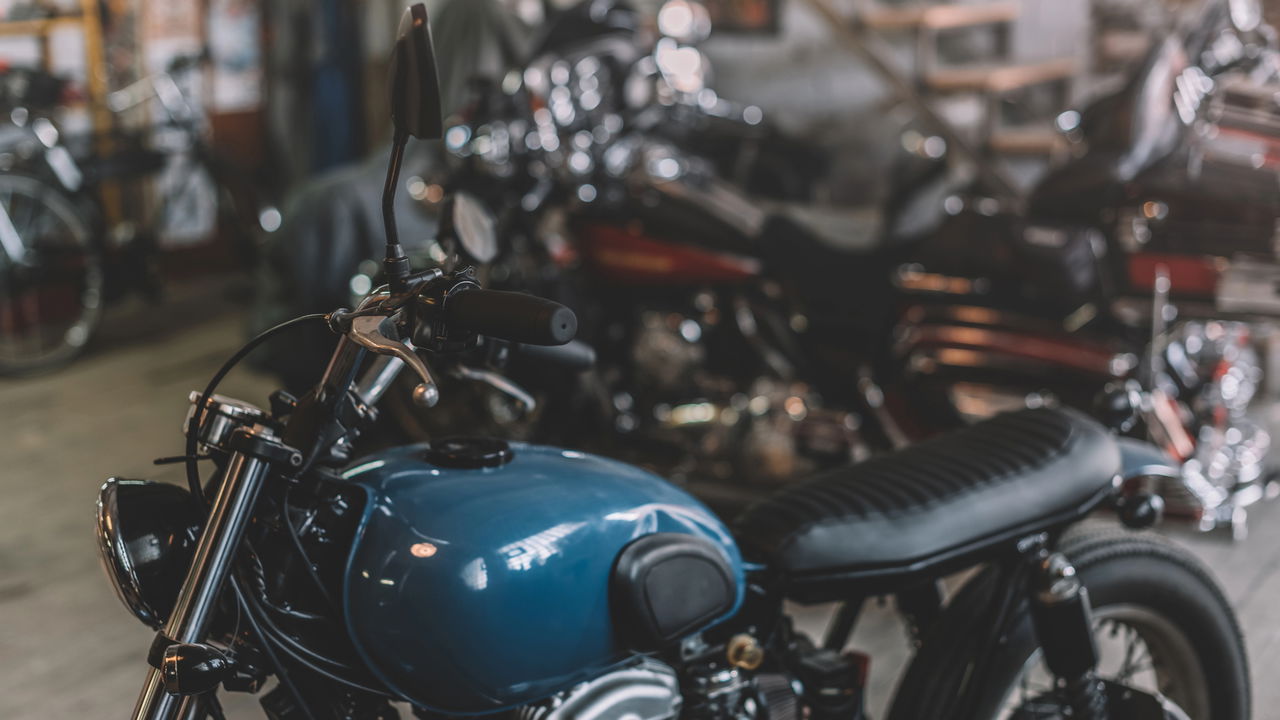 Motos indianas invadem o mercado unindo tecnologia e preço competitivo