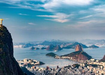 Cidade brasileira encanta visitantes do mundo todo por seu monumento histórico e eventos fantásticos