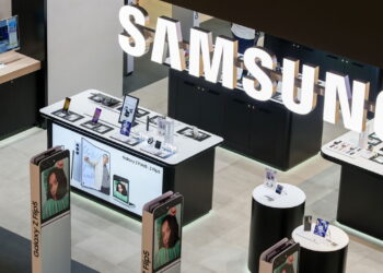 Samsung planeja lançar sua própria IA para rivalizar com ChatGPT e Gemini nos smartphones