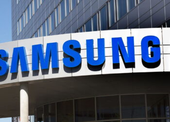 Samsung lança geladeiras com reconhecimento de voz para vários usuários