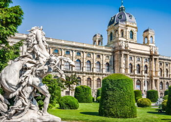 O destino europeu mais elegante para quem ama cultura e história