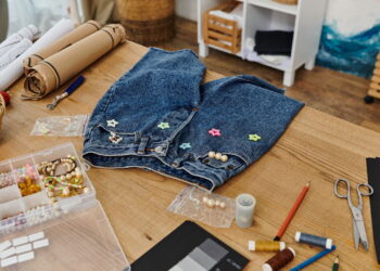 As melhores ideias de customização com cola e agulha em casa