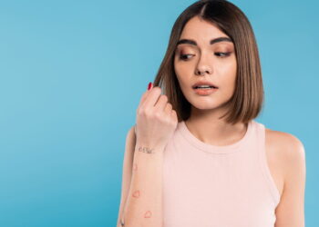 Cabelo ralo e sem volume veja causas e soluções reais