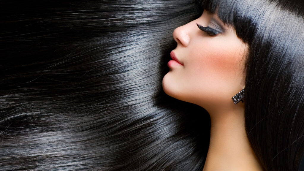 Este produto viral está mudando a rotina de quem ama cabelo liso