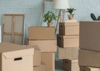 Como montar um suporte de doces com caixas recicladas