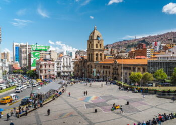 Essa cidade nas nuvens esconde experiências únicas para turistas