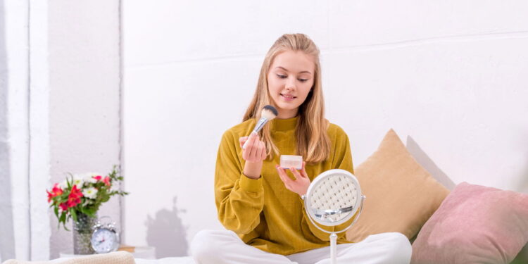 Essa tendência de maquiagem está dominando o mundo da beleza