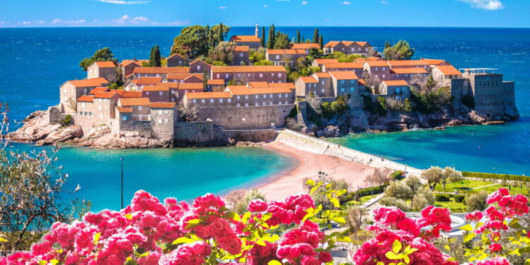 Esse pequeno país pode ser o paraíso escondido que você procura