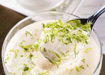 Receita para fazer um mousse de limão inesquecível para sua sobremesa