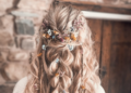 Ideias de penteados boho com tranças e ondas soltas