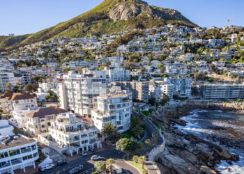 A cidade mais bonita da África tem muito mais do que paisagens incríveis