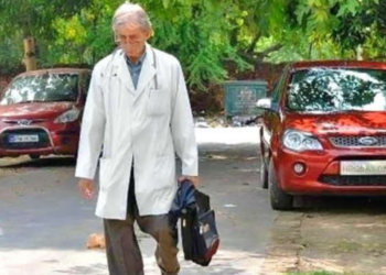 Por 30 anos, este médico tratou milhares de pessoas sem nunca receber salário