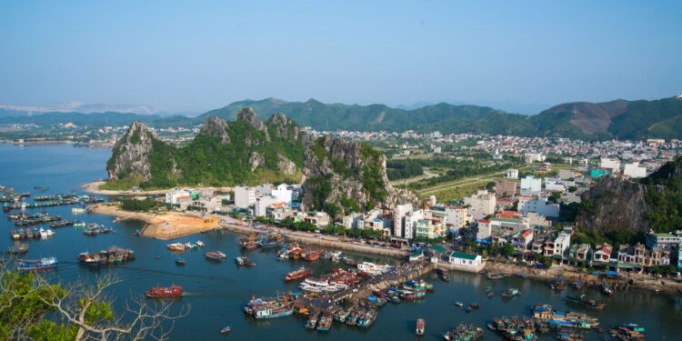 Destino turístico do Vietnã é uma das paisagens naturais mais conhecidas do SEA!